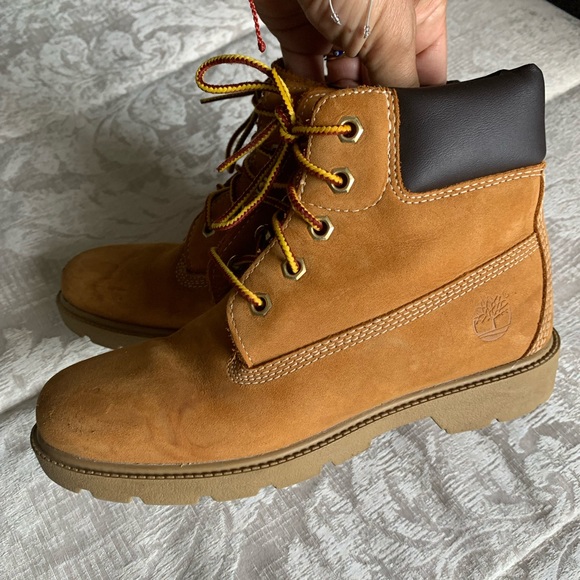 Timberland classic premium leather wheat boot - Picture 9 of 13